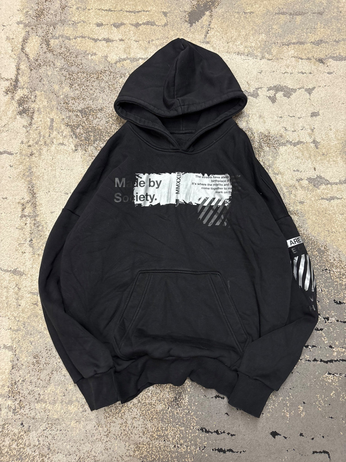 Bluza Japan style hoodie, męskie w bardzo dobrym stanie rozmiar L, detal