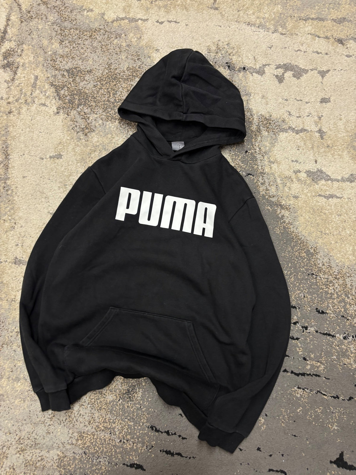 Bluza Puma hoodie, dziecięce w bardzo dobrym stanie rozmiar 170 cm / 15 lat, widok z przodu