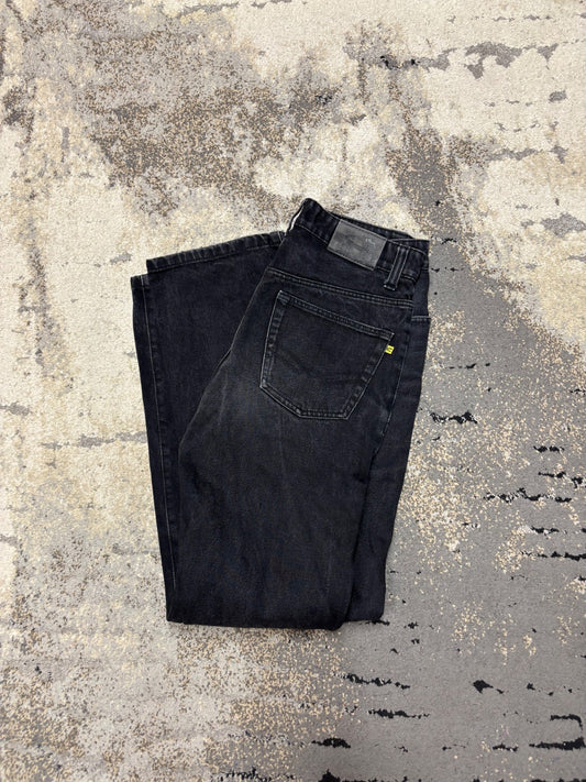 Jeansy Camel Active, damskie w bardzo dobrym stanie rozmiar M, widok z przodu