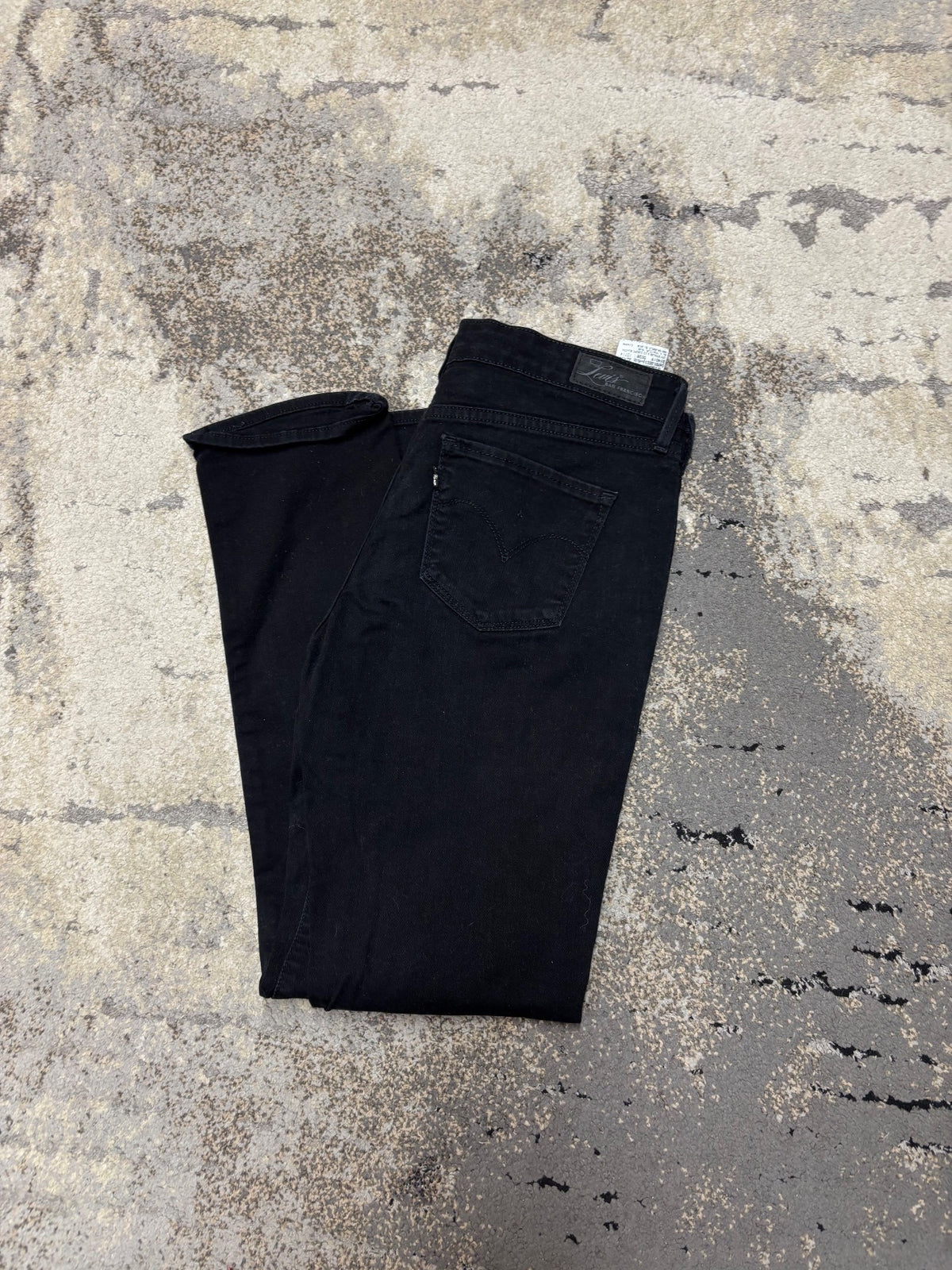 Levi's Jeansy LEVI’S, damskie w bardzo dobrym stanie rozmiar M, detal