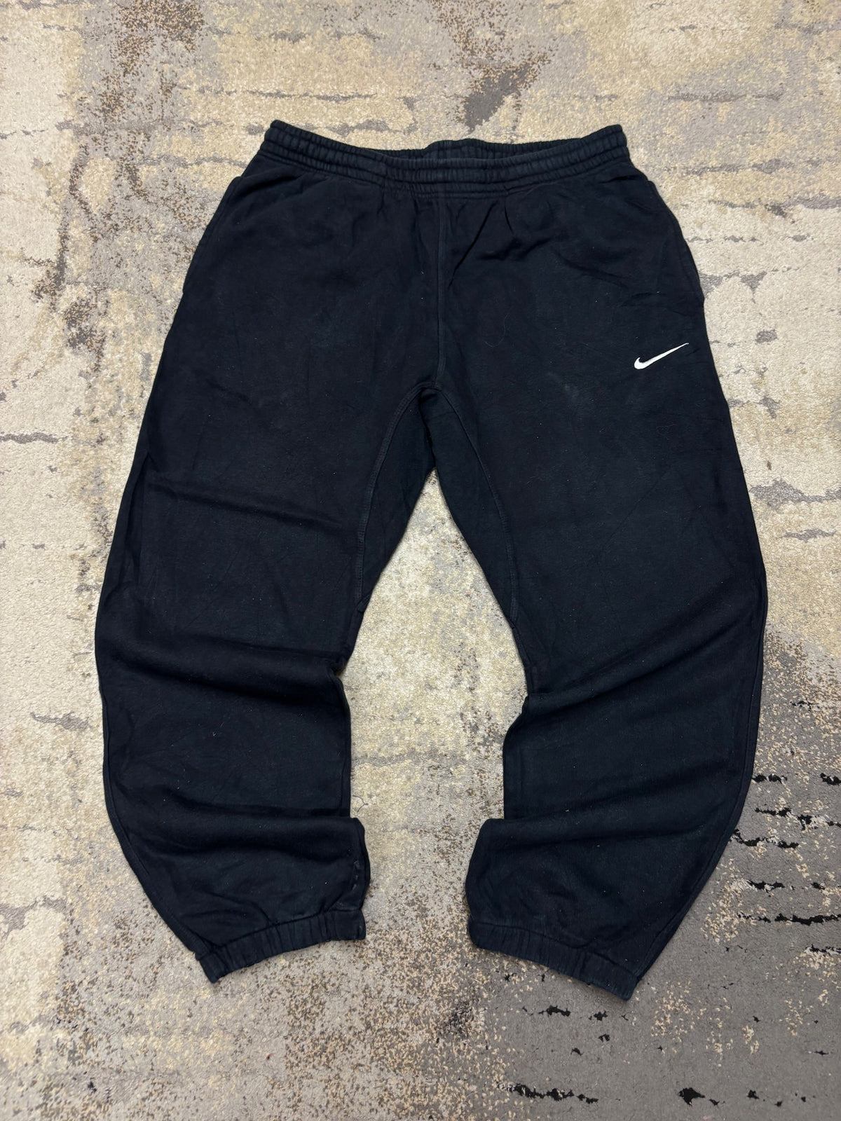 Dresy Nike, męskie w bardzo dobrym stanie rozmiar XL, detal