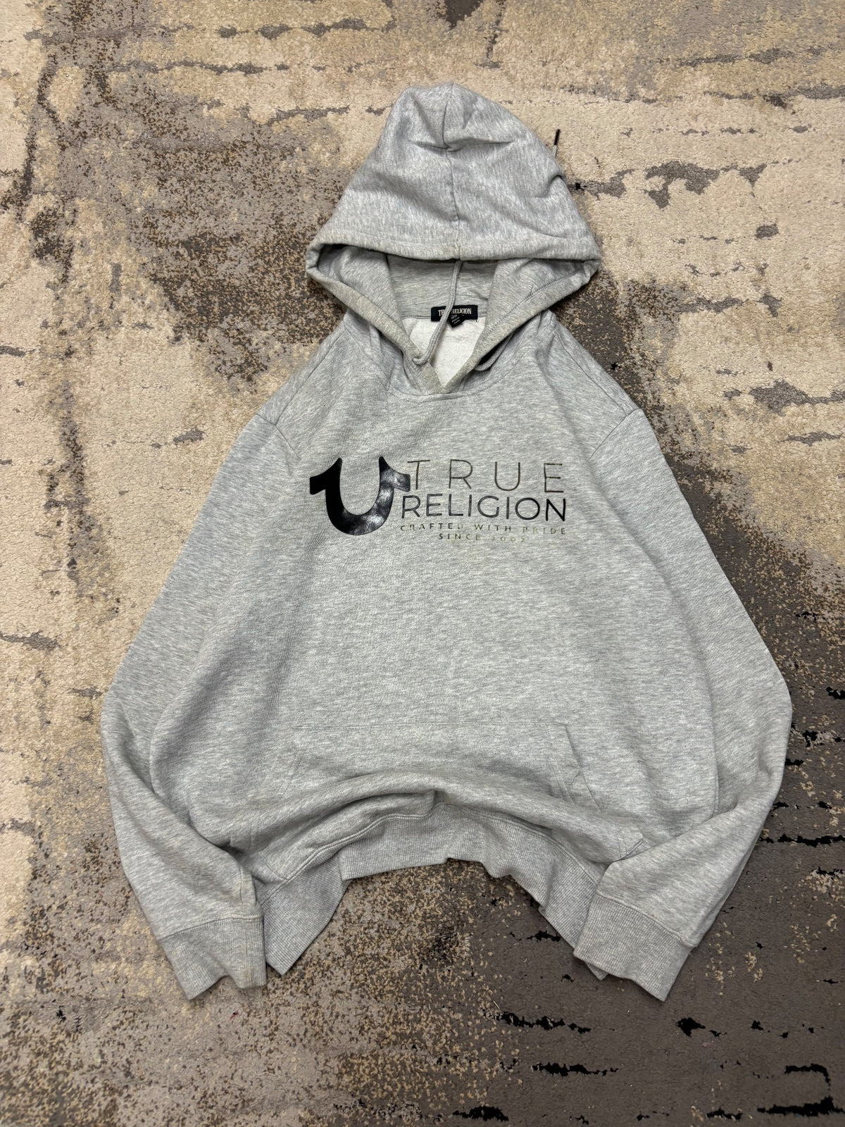 Bluza hoodie True Religion, męskie w bardzo dobrym stanie rozmiar M, widok z przodu