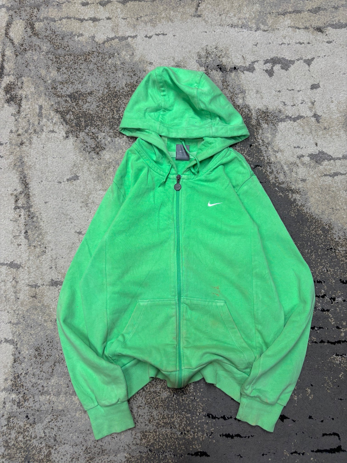 Bluza Nike zipp, damskie w bardzo dobrym stanie rozmiar S, widok z przodu