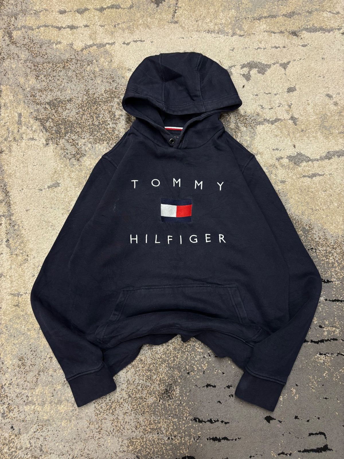 Bluza Tommy Hilfiger, męskie w bardzo dobrym stanie rozmiar M, widok z przodu