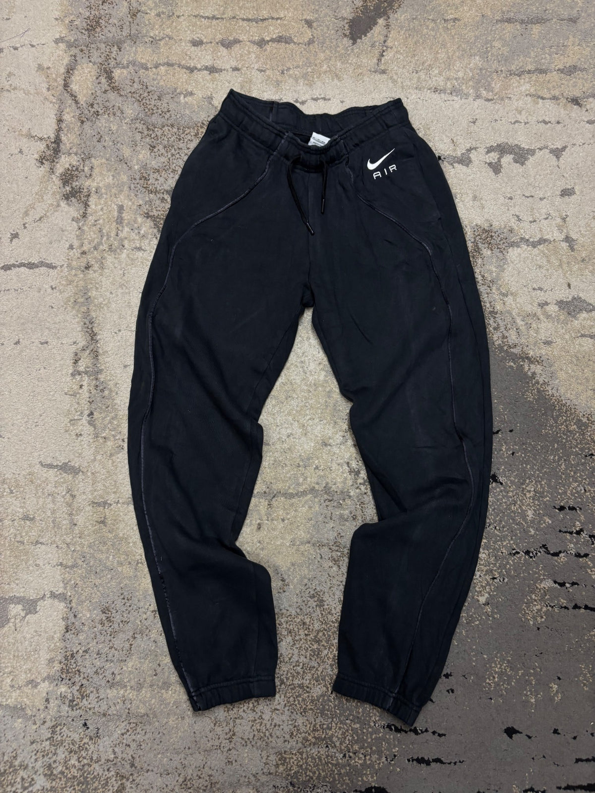 Dresy Nike, damskie w bardzo dobrym stanie rozmiar XS, widok z przodu