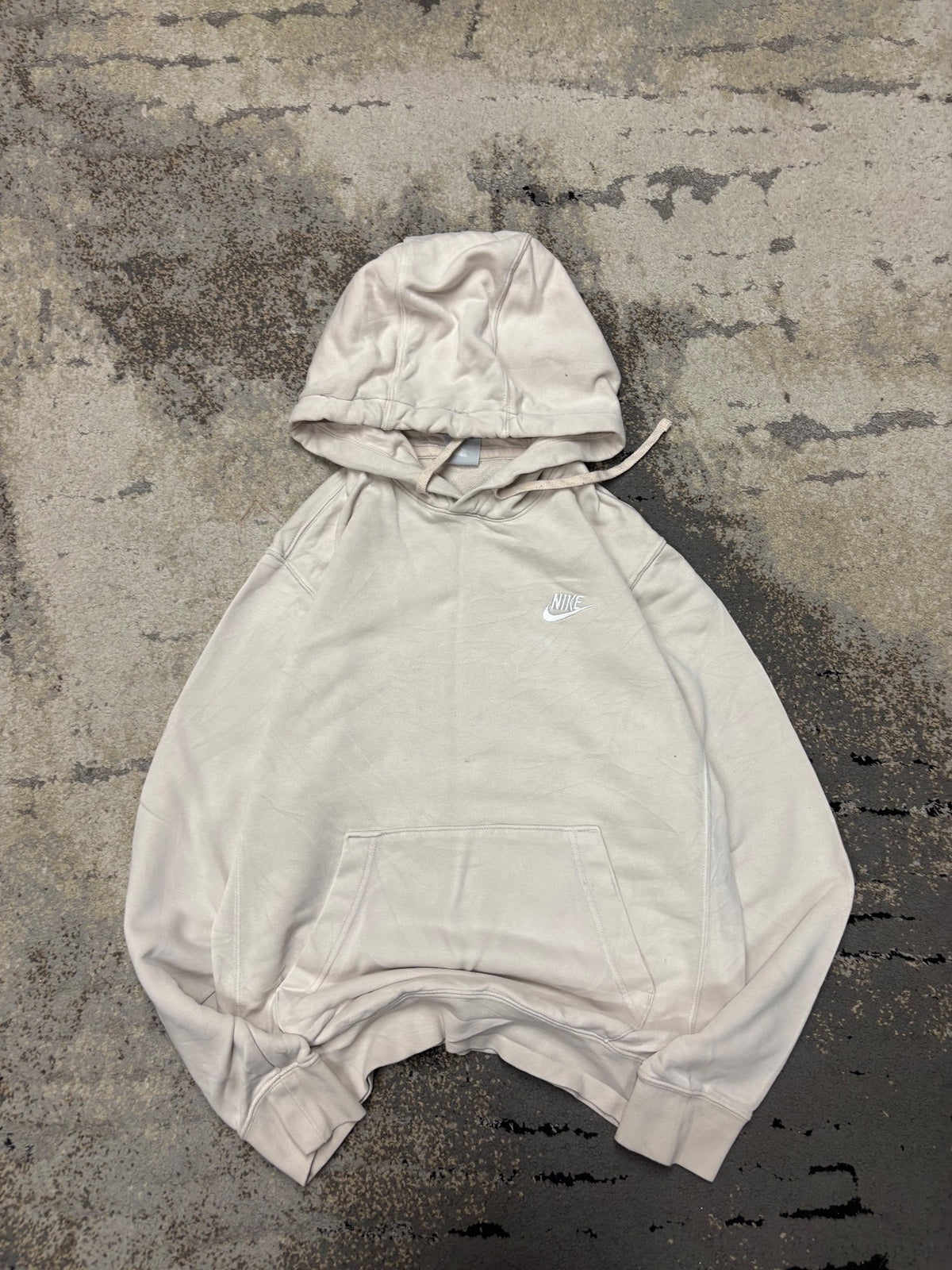 Bluza Nike hoodie, damskie w bardzo dobrym stanie rozmiar XS, widok z przodu
