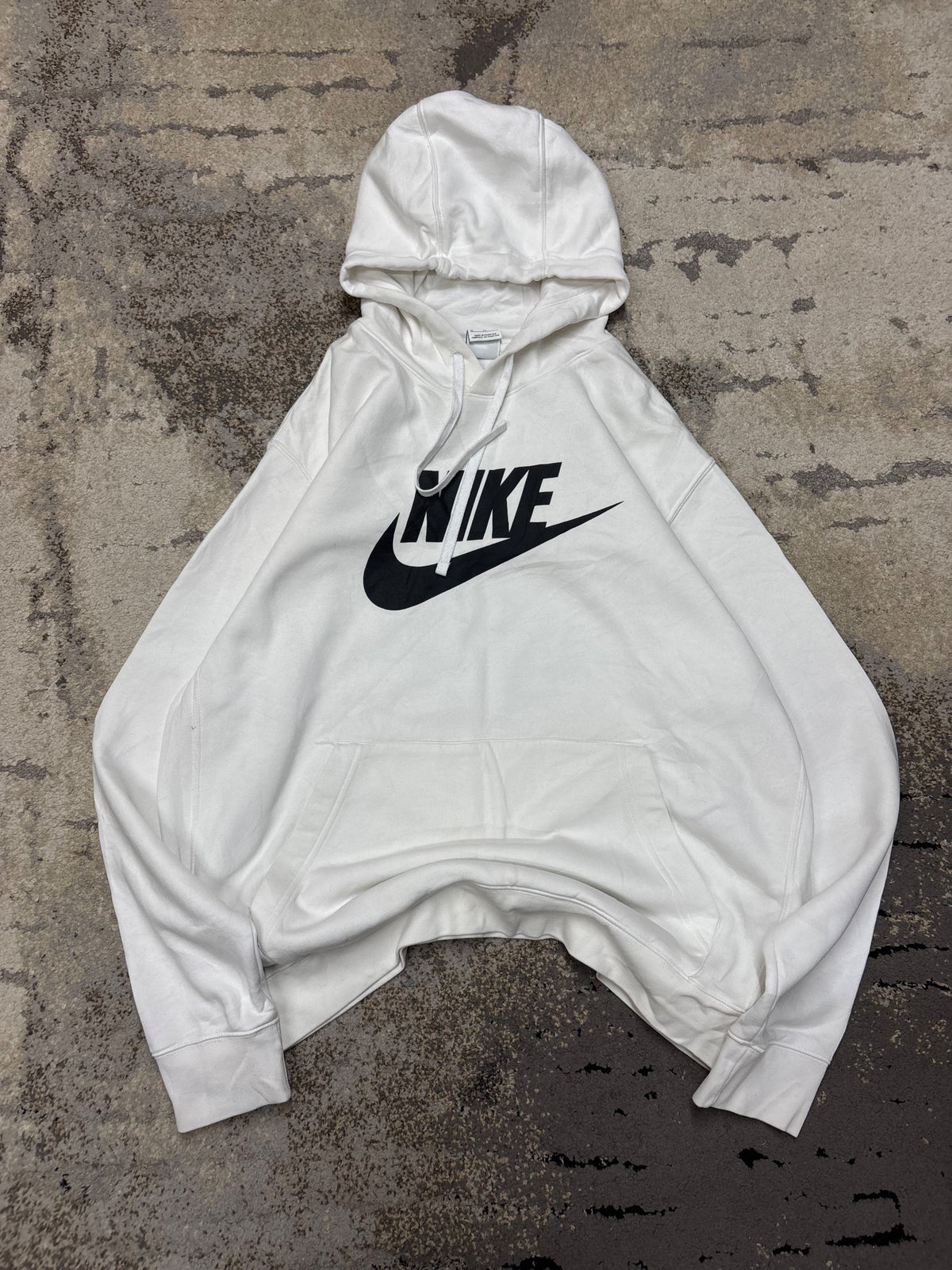 Bluza Nike hoodie, męskie w bardzo dobrym stanie rozmiar XL, widok z przodu