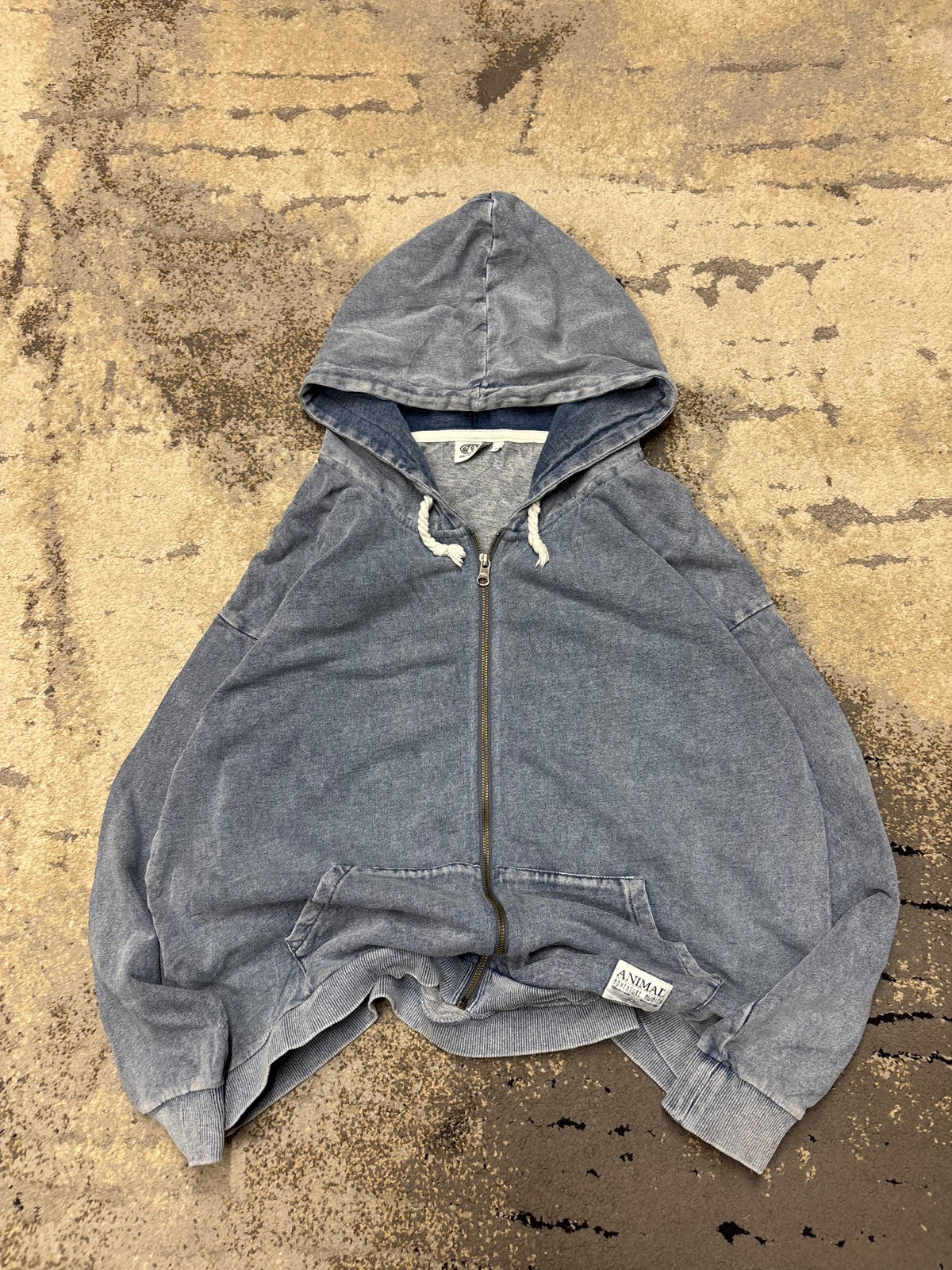 Bluza Animal zipp, damskie w bardzo dobrym stanie rozmiar L, widok z przodu