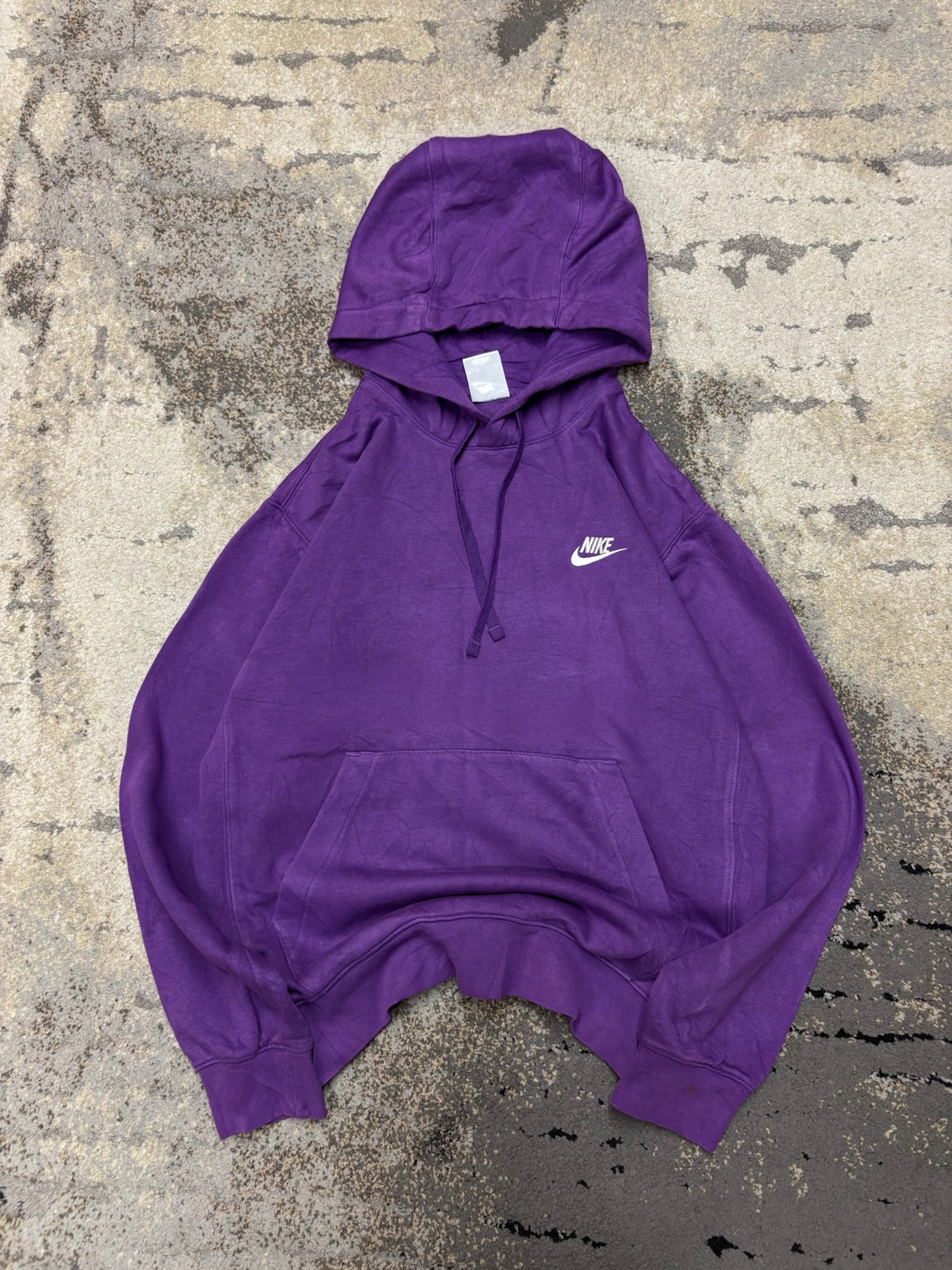 Bluza Nike hoodie, damskie w bardzo dobrym stanie rozmiar XS, widok z przodu