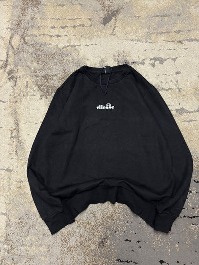 Bluza Ellesse crewneck, męskie w bardzo dobrym stanie rozmiar L, widok z przodu