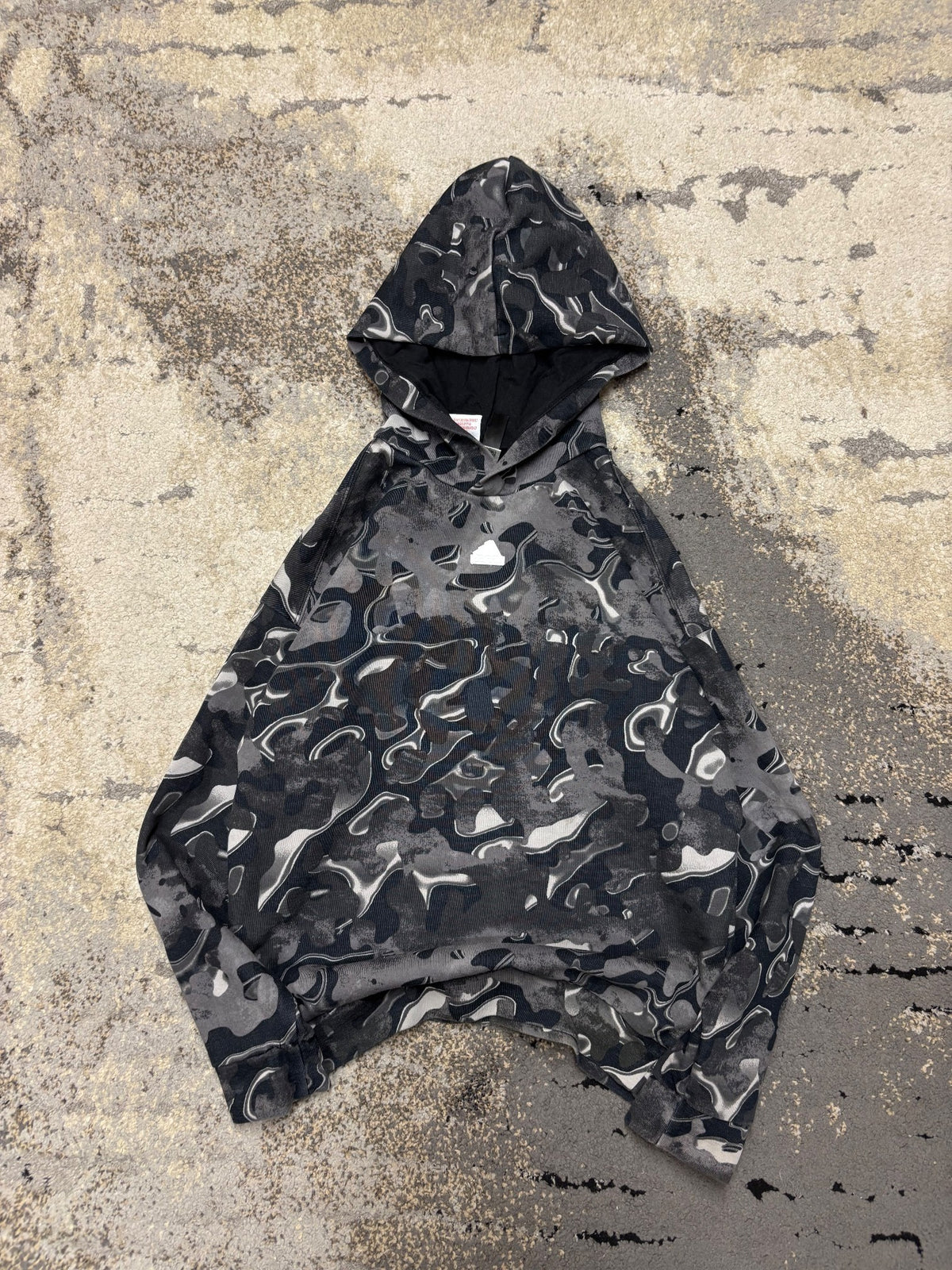 Bluza Adidas hoodie, dziecięce w bardzo dobrym stanie rozmiar 152 cm / 12 lat, widok z przodu