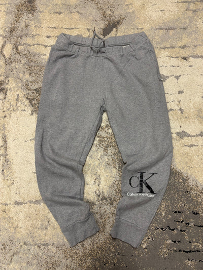 Dresy Calvin Klein, męskie w bardzo dobrym stanie rozmiar XL, widok z przodu