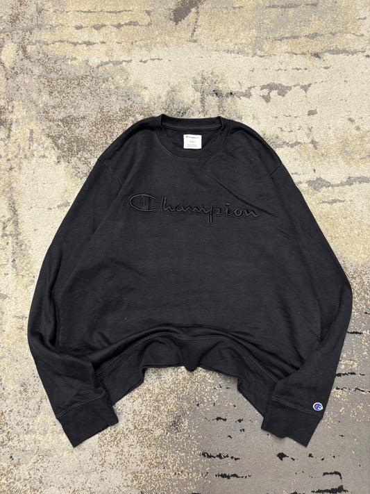 Bluza Champion crewneck, damskie w bardzo dobrym stanie rozmiar XL, widok z przodu