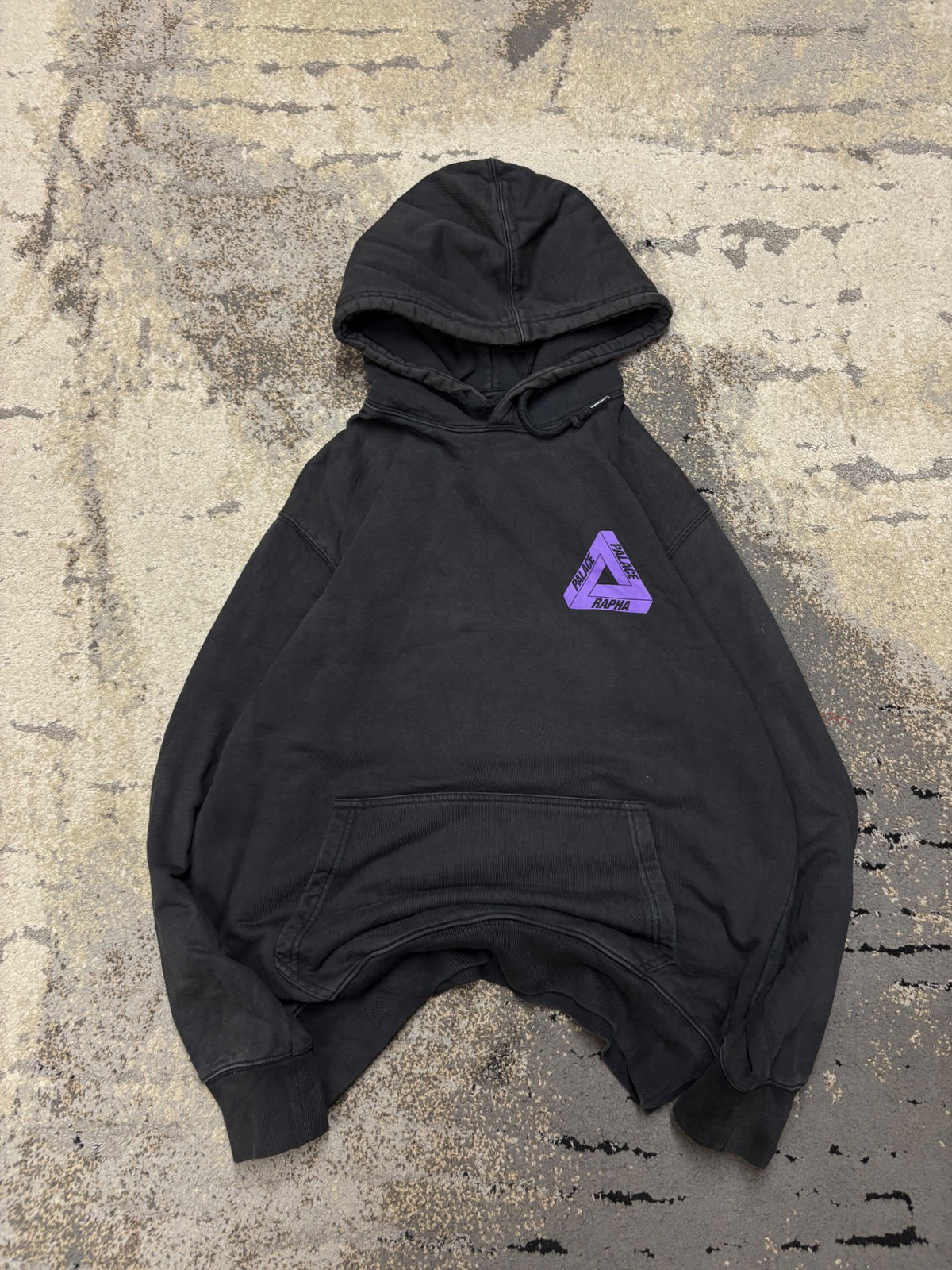 Bluza Palace hoodie, męskie w bardzo dobrym stanie rozmiar M, widok z przodu