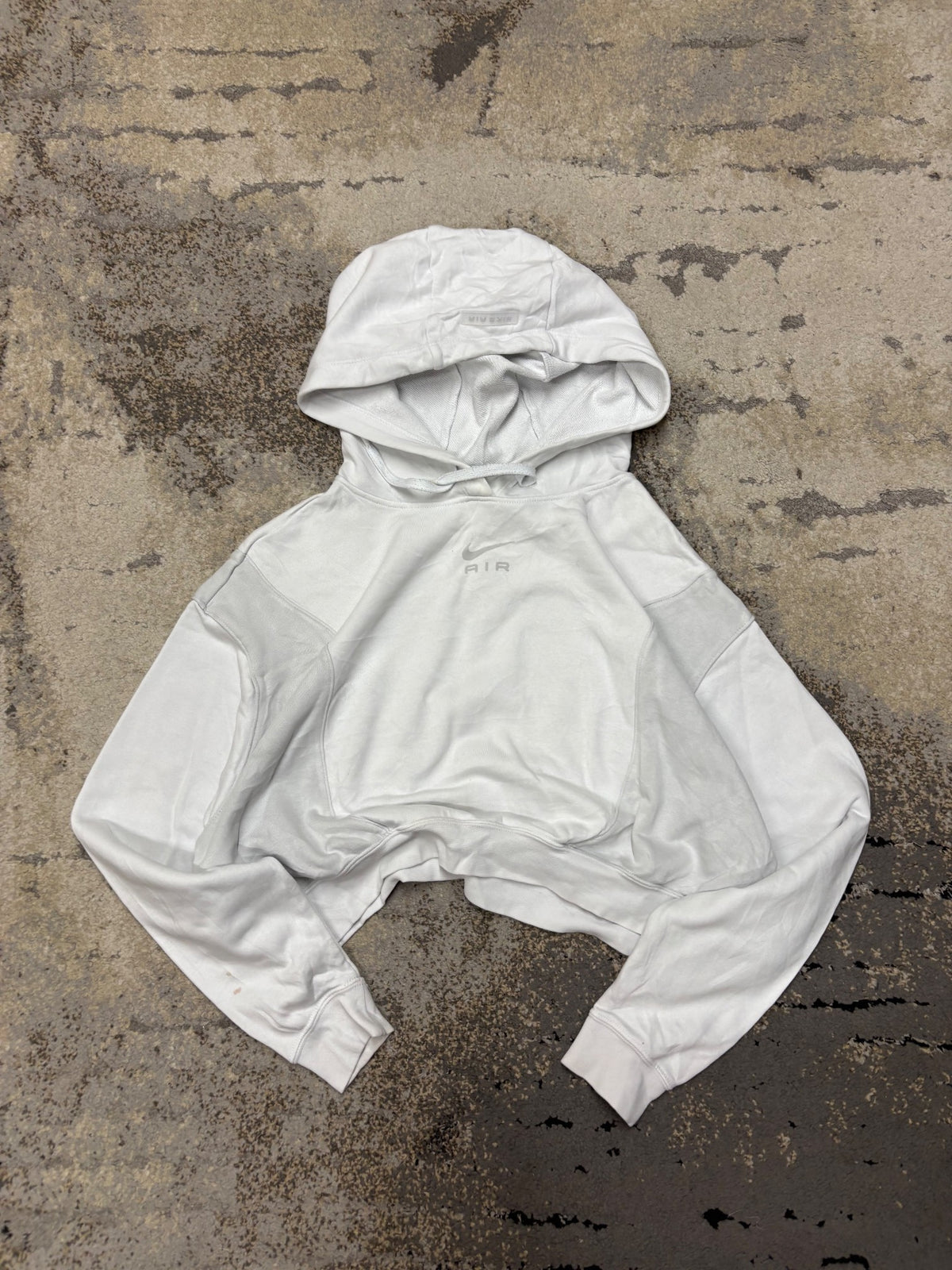 Bluza Nike hoodie, damskie w bardzo dobrym stanie rozmiar S, widok z przodu
