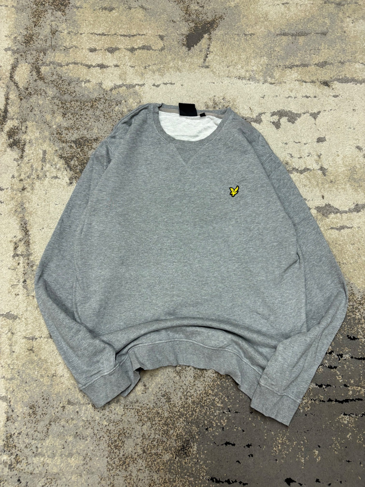 Bluza Lyle & Scott crewneck, męskie w bardzo dobrym stanie rozmiar XL, widok z przodu