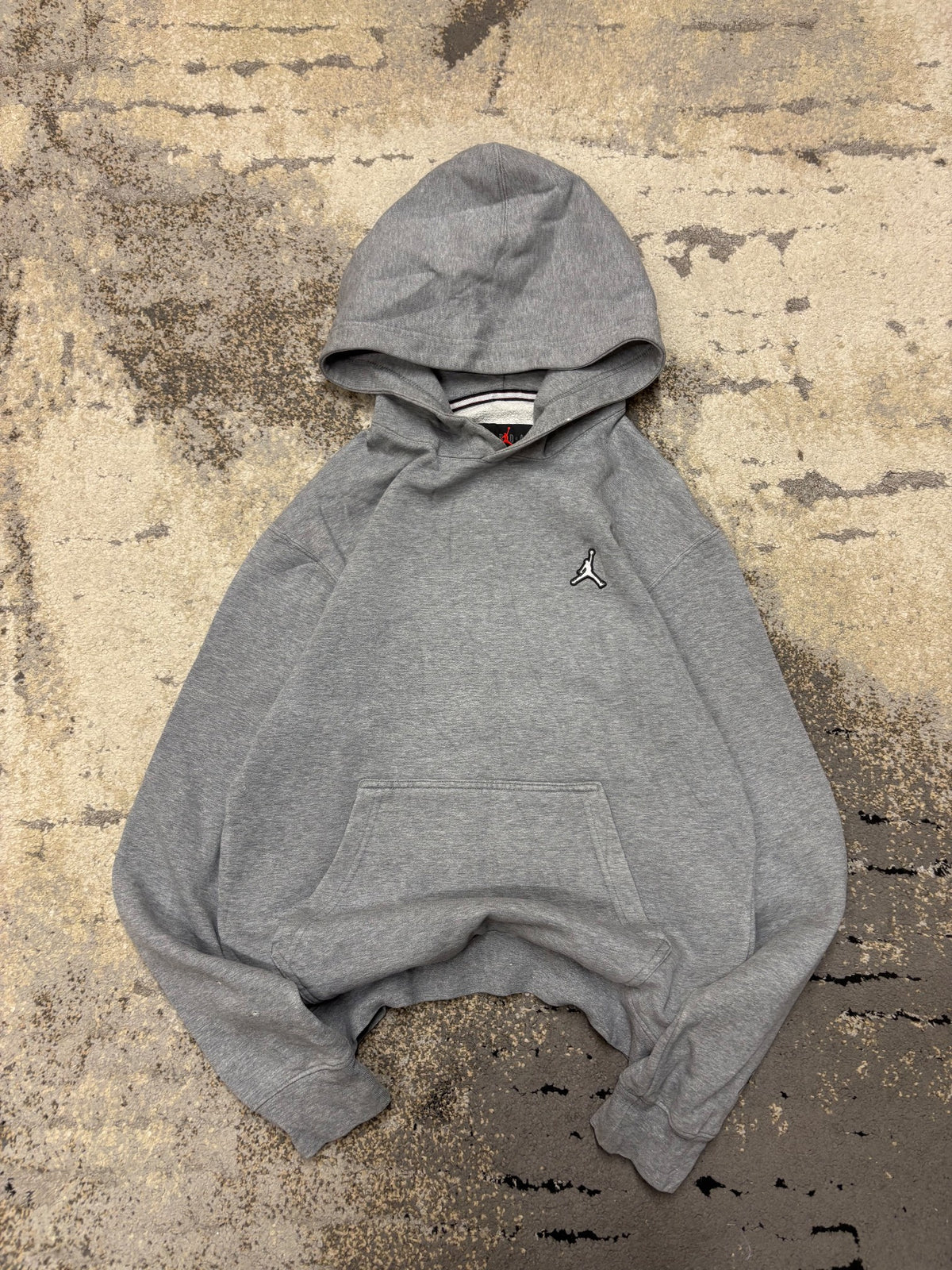 Bluza jordan hoodie, damskie w bardzo dobrym stanie rozmiar XS, widok z przodu