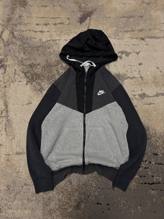 Bluza Nike zipp, męskie w bardzo dobrym stanie rozmiar XS, widok z przodu