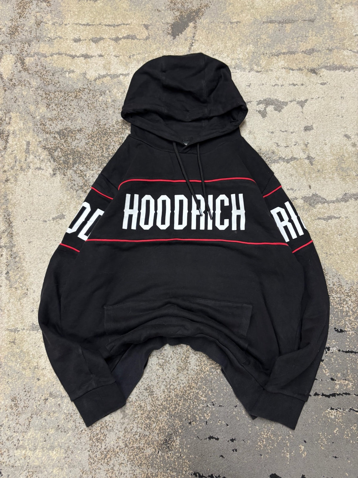 Bluza Hoodrich hoodie, męskie w bardzo dobrym stanie rozmiar L, widok z przodu
