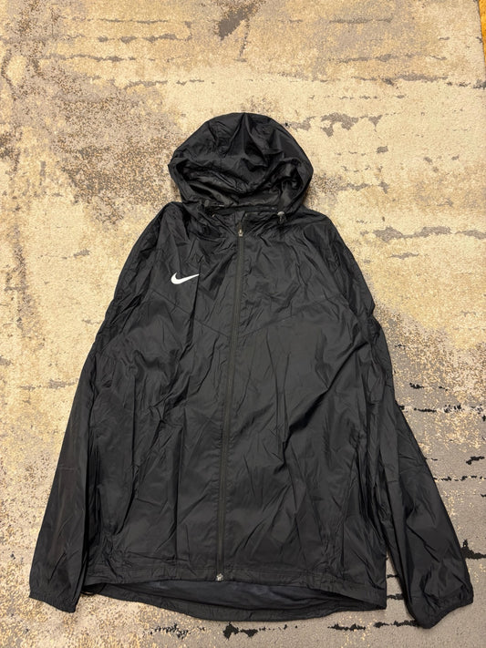 Kurtka wiatrówka Nike, męskie w bardzo dobrym stanie rozmiar L, widok z przodu