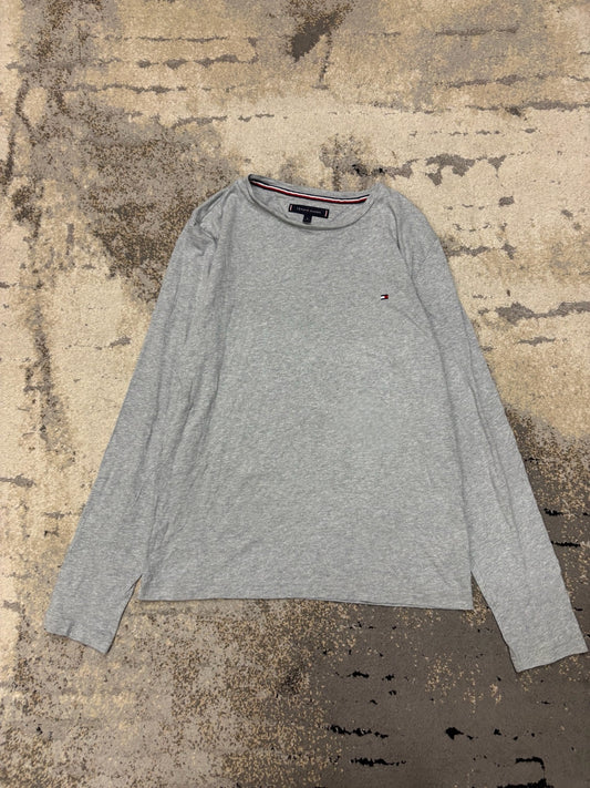 Bluzka Tommy Hilfiger, męskie w bardzo dobrym stanie rozmiar S, widok z przodu