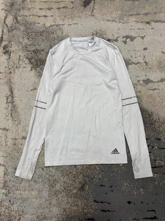 Bluzka Adidas termiczna, męskie w bardzo dobrym stanie rozmiar M, widok z góry