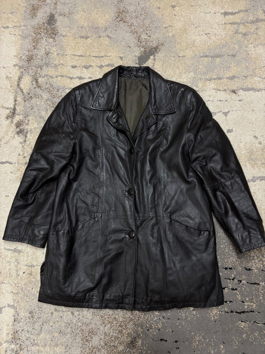 Japan Style Płaszcz skórzany vintage długi, damskie w bardzo dobrym stanie rozmiar XL, widok z przodu