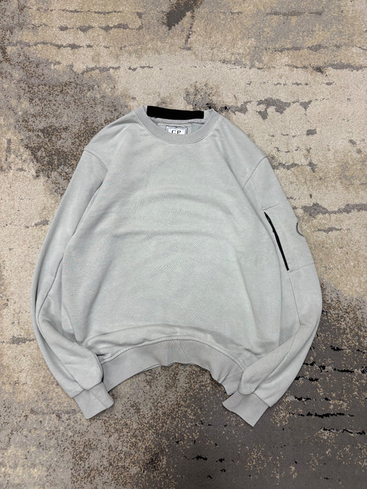 C.P. Company Bluza C.P Company crewneck, damskie w bardzo dobrym stanie rozmiar S, widok z przodu