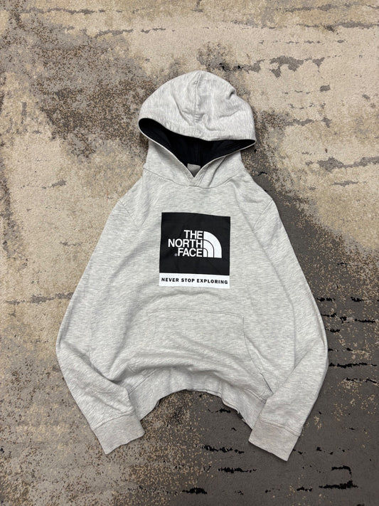 Bluza The North Face hoodie, dziecięce w bardzo dobrym stanie rozmiar L, detal