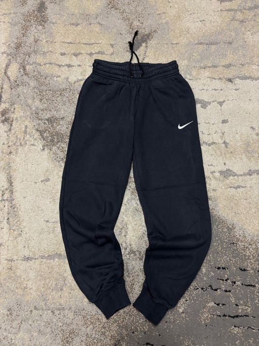 Dresy Nike, damskie w bardzo dobrym stanie rozmiar XS, detal