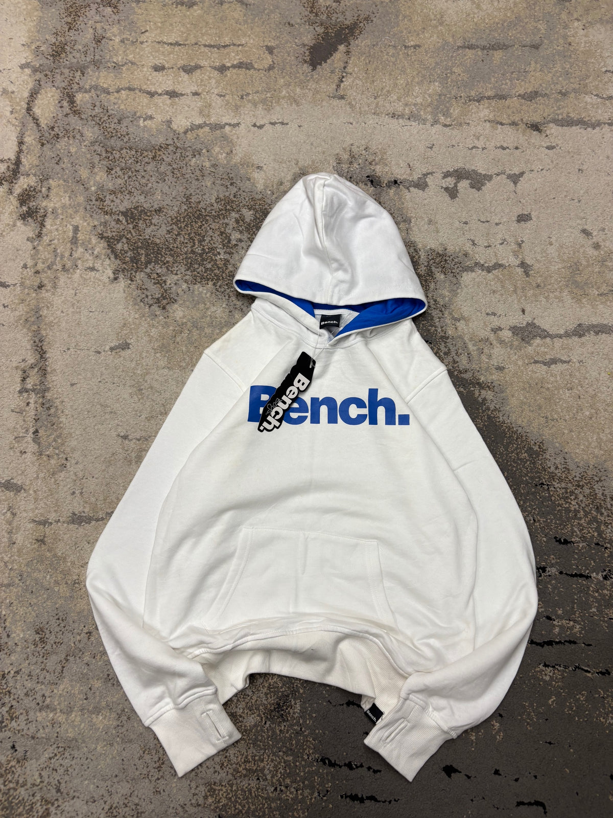 Bluza Bench hoodie, dziecięce nowe rozmiar 164 cm / 14 lat, widok z góry