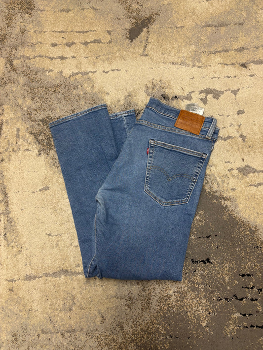 Levi's Jeansy LEVI’S, męskie w bardzo dobrym stanie rozmiar 52 | W36, detal