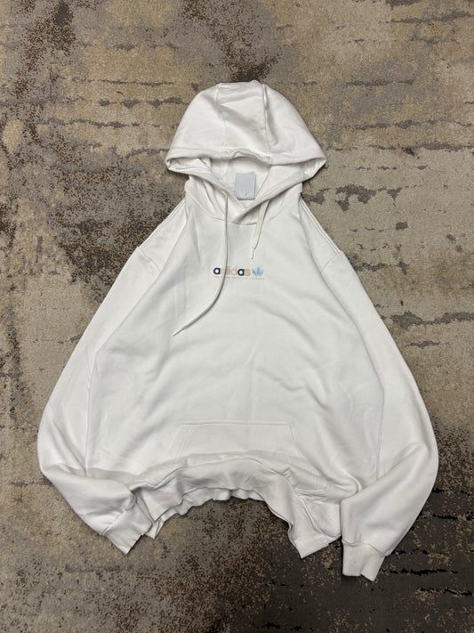 Bluza adidas hoodie, damskie w bardzo dobrym stanie rozmiar M, widok z przodu