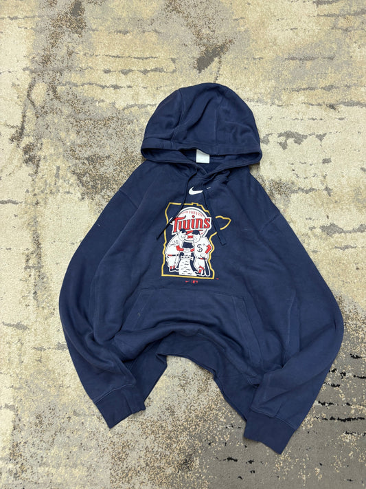 Bluza Nike hoodie, męskie w bardzo dobrym stanie rozmiar M, widok z przodu