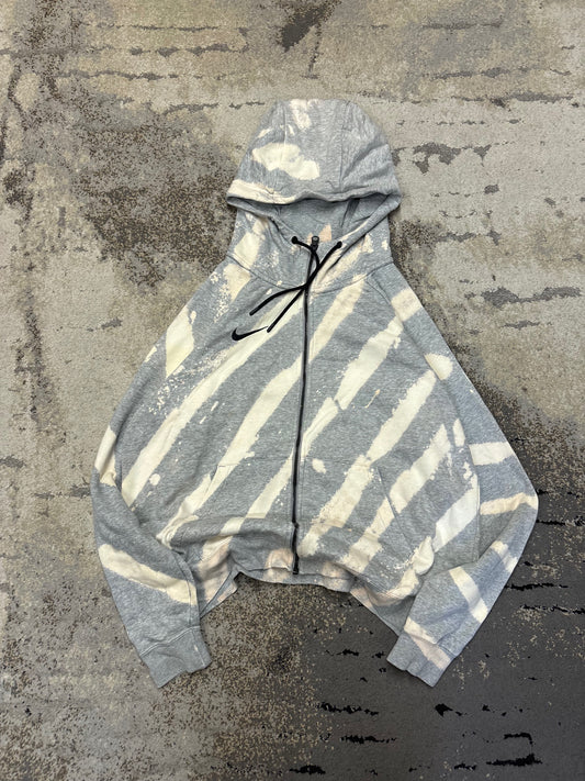 Bluza Nike zipp, damskie w bardzo dobrym stanie rozmiar M, widok z przodu