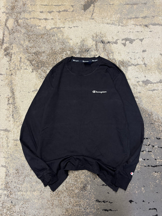 Bluza Champion crewneck, męskie w bardzo dobrym stanie rozmiar M, widok z przodu