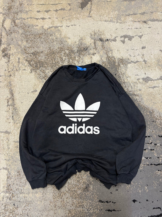 Bluza Adidas crewneck, męskie w bardzo dobrym stanie rozmiar M, detal