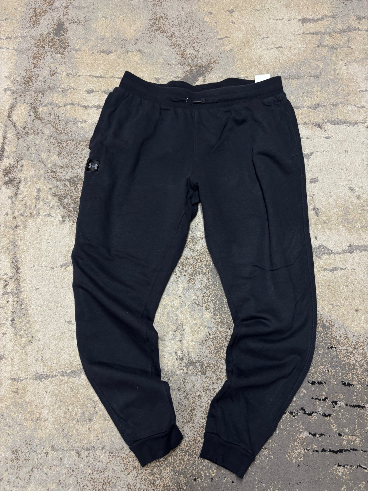 Dresy Under Armour, męskie w bardzo dobrym stanie rozmiar XL, detal