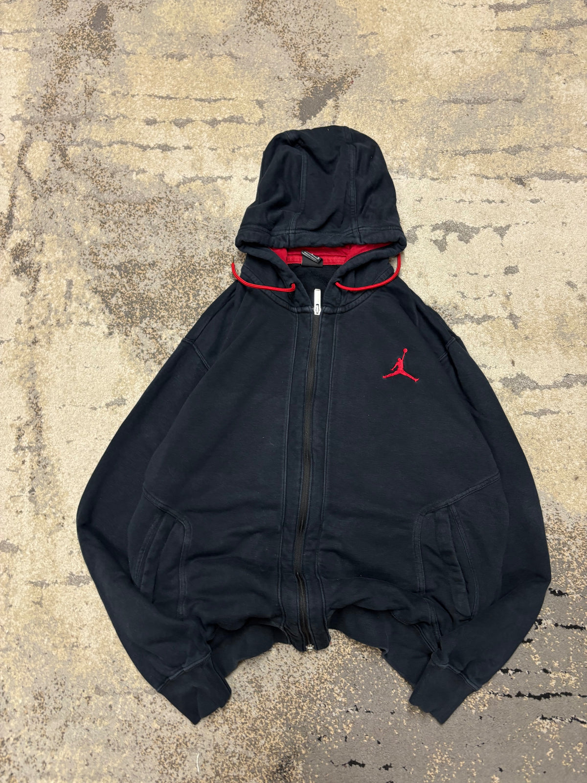Bluza zipp jordan, męskie w bardzo dobrym stanie rozmiar M, widok z przodu
