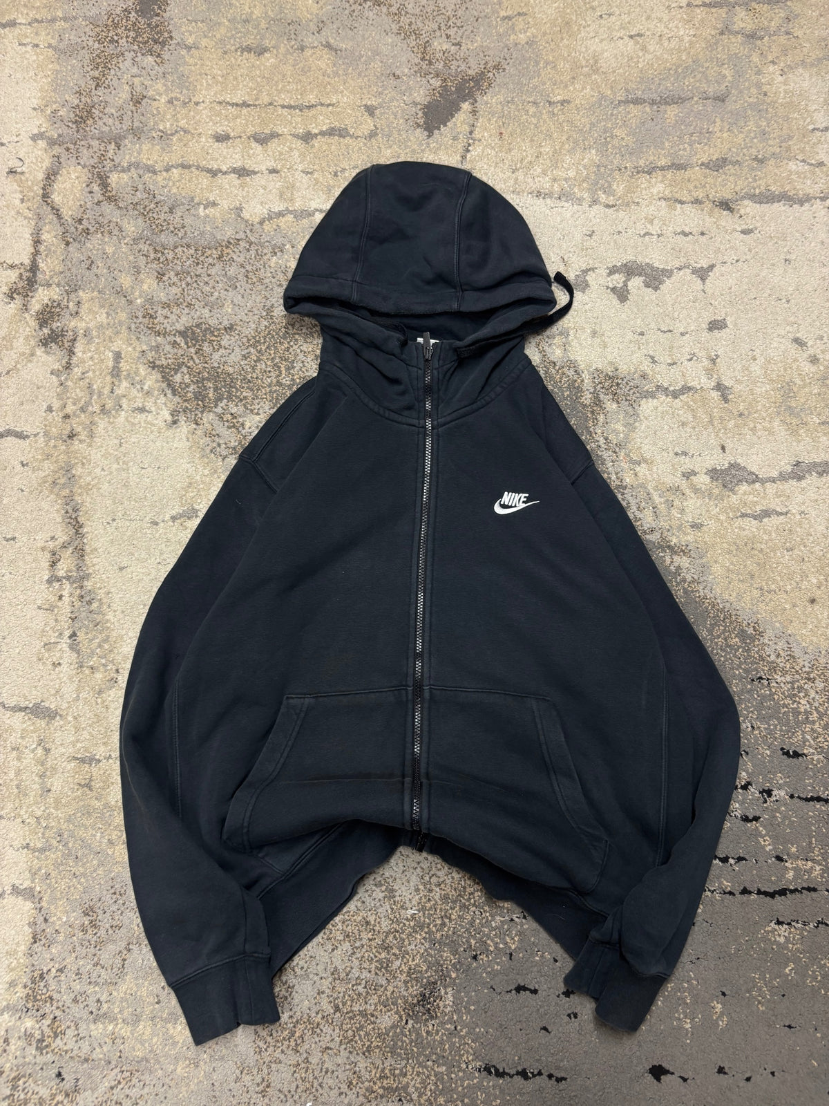 Bluza Nike zipp, męskie w bardzo dobrym stanie rozmiar L, widok z przodu