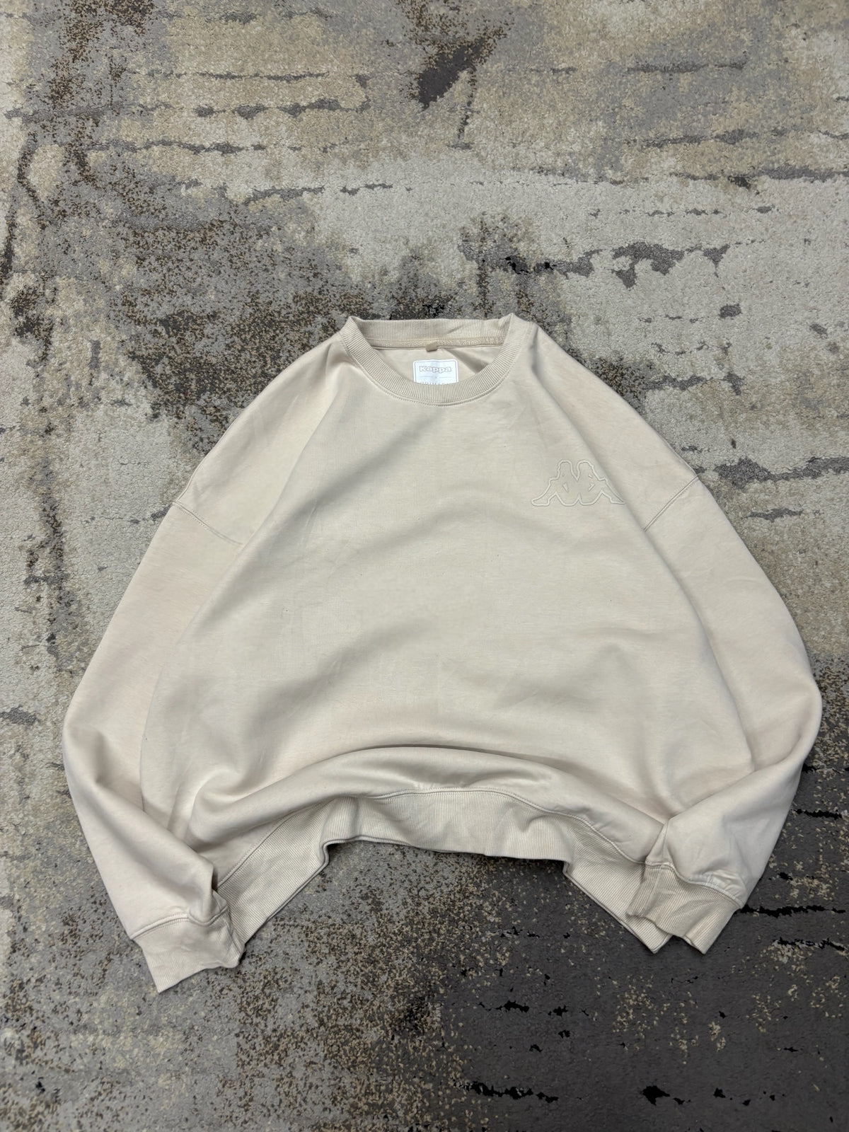 Bluza kappa crewneck, damskie w bardzo dobrym stanie rozmiar M, widok z przodu