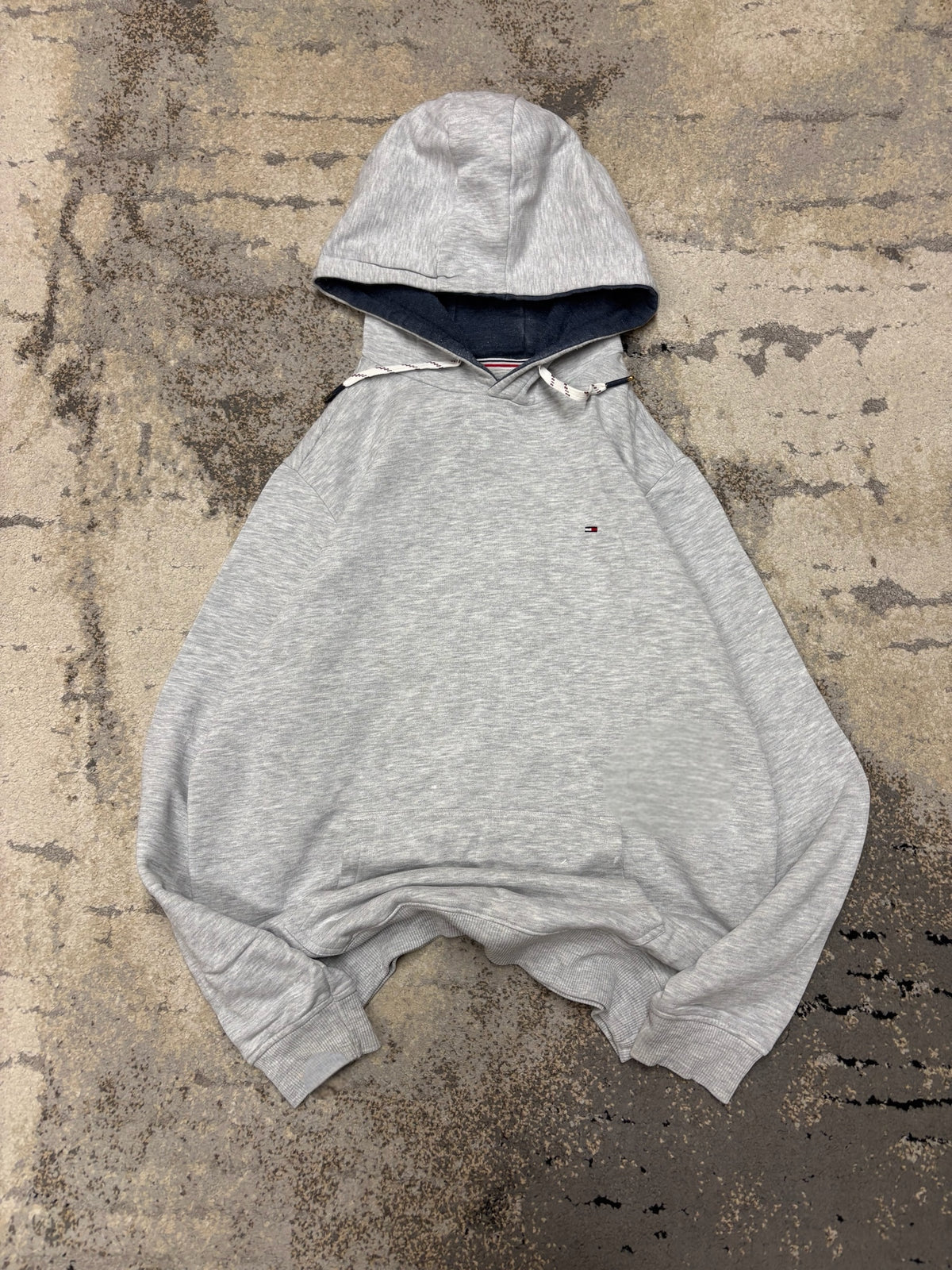 Bluza Tommy Hilfiger, męskie w bardzo dobrym stanie rozmiar L, widok z przodu