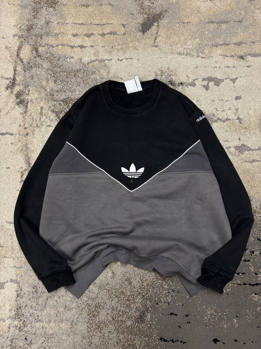 Bluza Adidas crewneck, męskie w bardzo dobrym stanie rozmiar XL, widok z przodu
