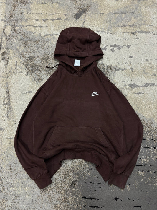 Bluza Nike hoodie, damskie w bardzo dobrym stanie rozmiar M, widok z przodu