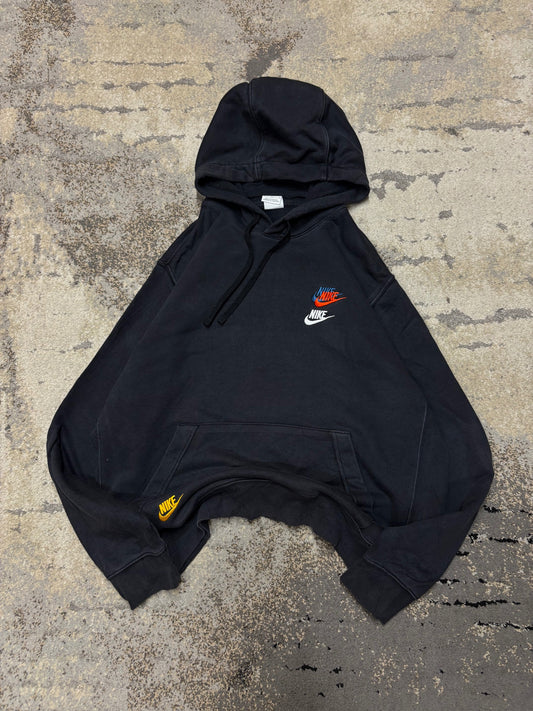 Bluza Nike hoodie, męskie w bardzo dobrym stanie rozmiar L, widok z przodu
