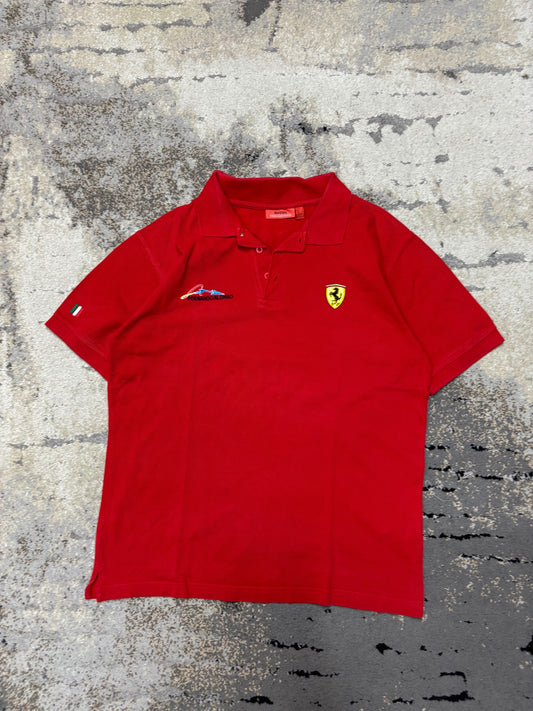 Koszulka Polo Ferrari, męskie w bardzo dobrym stanie rozmiar M, widok z przodu