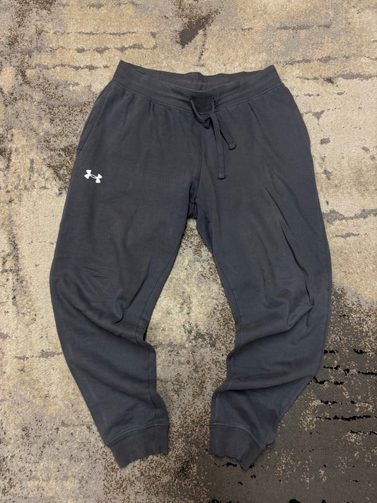 Dresy Under Armour, męskie w bardzo dobrym stanie rozmiar L, widok z przodu