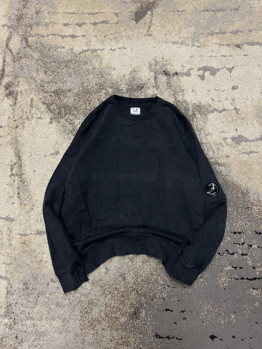 C.P. Company Bluza CP. Company crewneck, dziecięce w bardzo dobrym stanie rozmiar 152 cm / 12 lat, widok z przodu