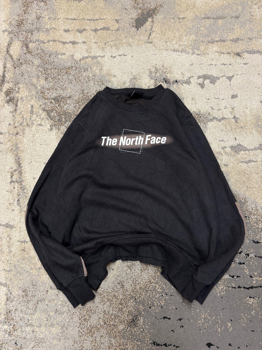 Bluza The North Face crewneck, męskie w bardzo dobrym stanie rozmiar L, widok z przodu
