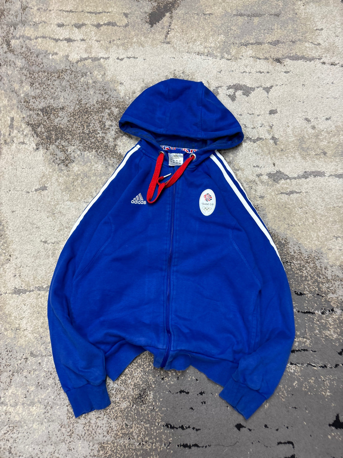 Bluza Adidas zipp, męskie w bardzo dobrym stanie rozmiar M, widok z przodu